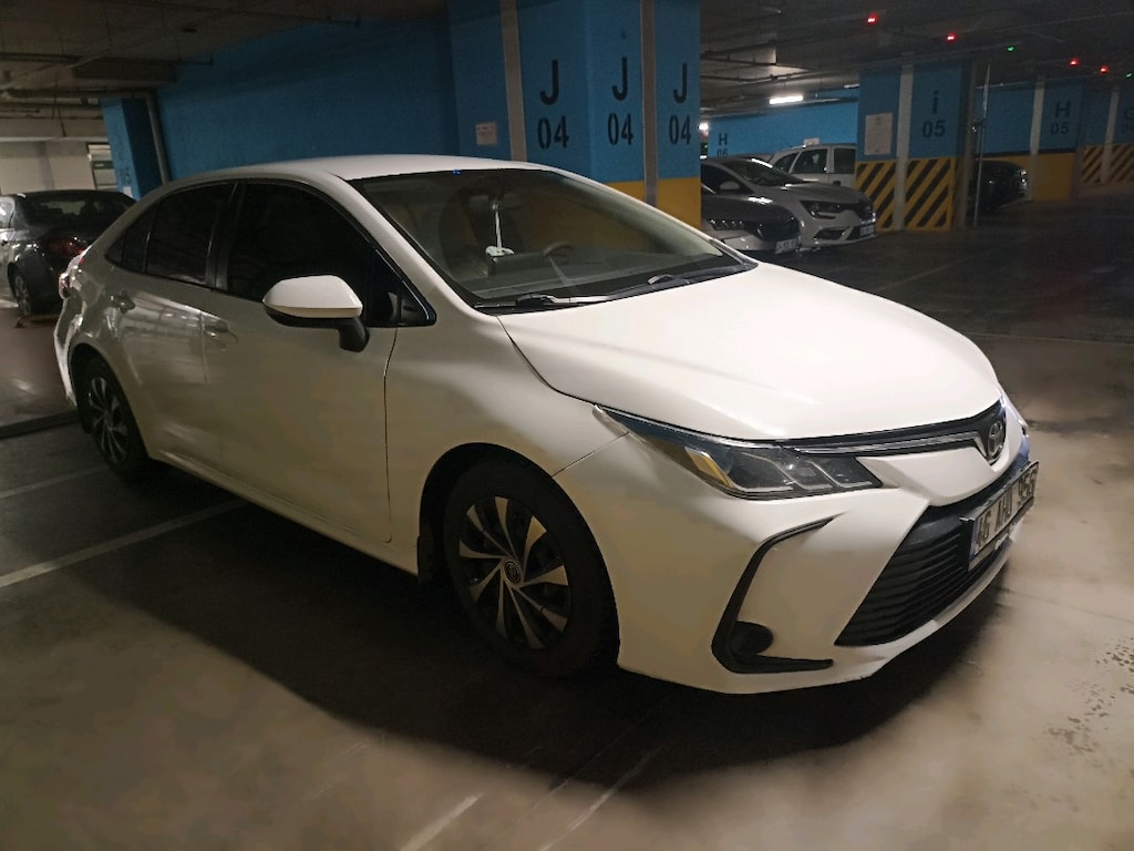 TOYOTA COROLLA 1.5 BENZİN OTOMATİK VİSİON - 3
