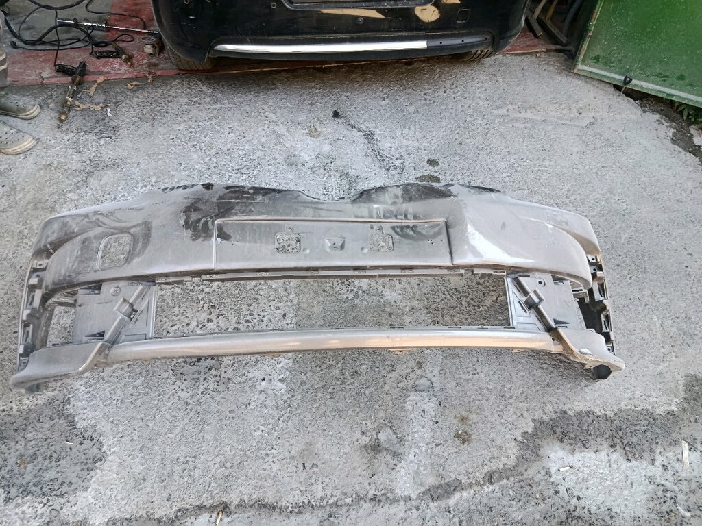 temiz Toyota Corolla ön tampon - 4