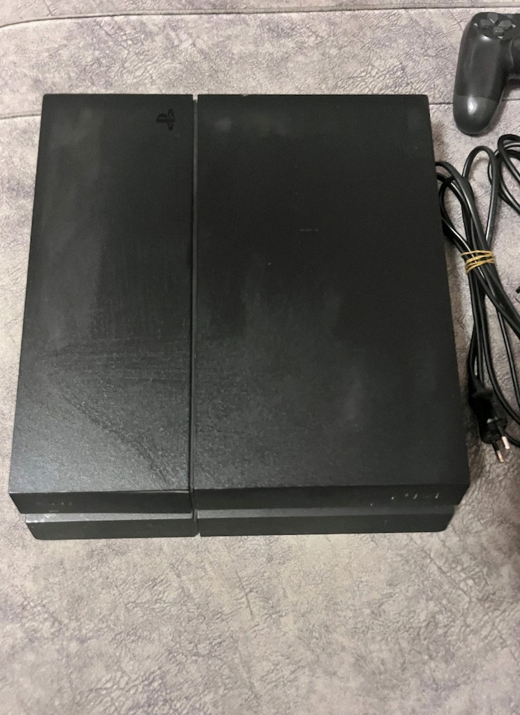 Acil PlayStation 4 - 4