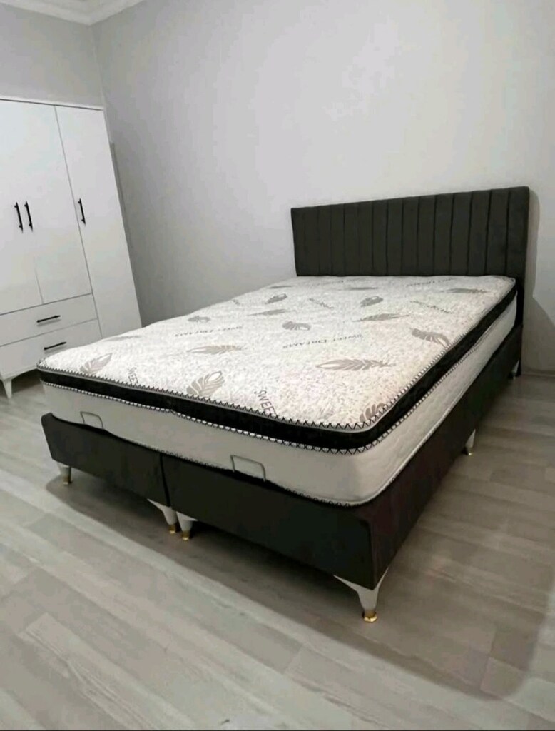 Cift kişilik baza ( kör bazalı) ,başlık, yatak. Her renkte üretilir - 6