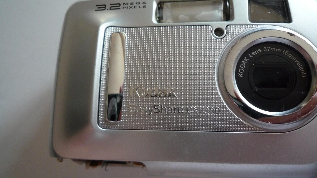 Kodak CX7300 Dijital Fotoğraf Makinesi Açılamayı Okuyun - 2