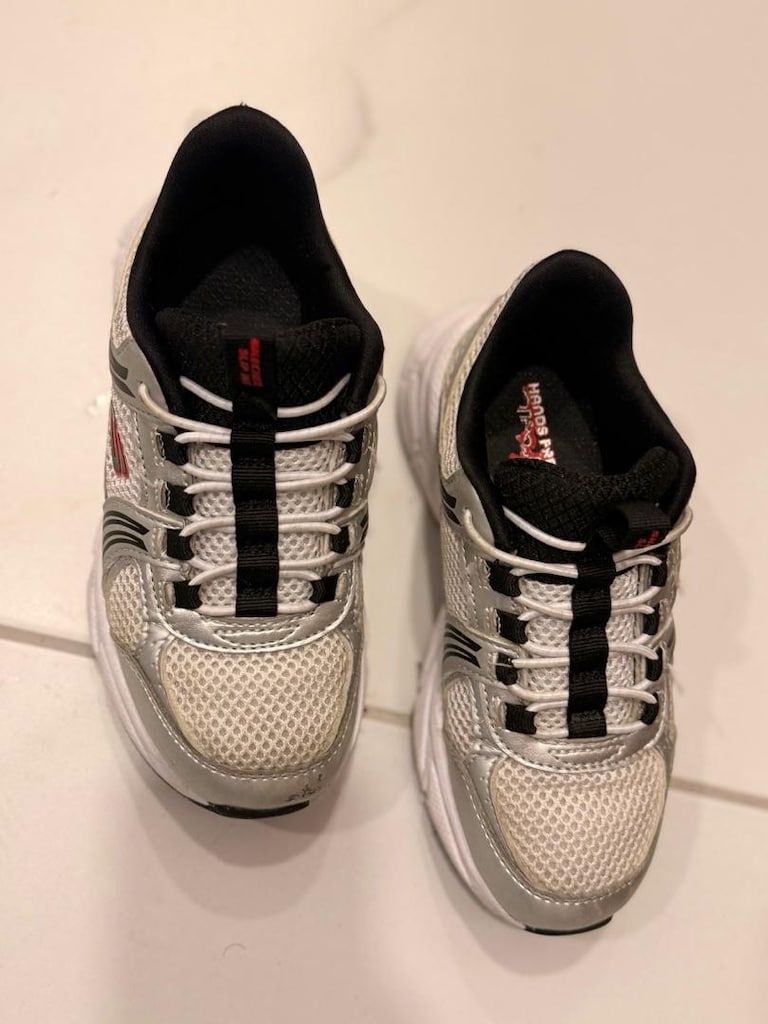SKECHERS ÇOCUK SPOR AYAKKABISI ACİL SATLIK 30 numara - 2