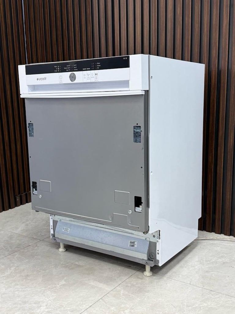 Arçelik 6 program yarı ankastre bulaşık makinesi 1.5 yıl daha garantis - 2