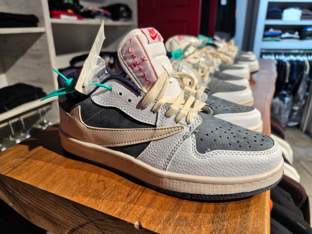 Cesitlil Nike ayakkabılar, cok ucuz dukkani taşıyoruz - 2