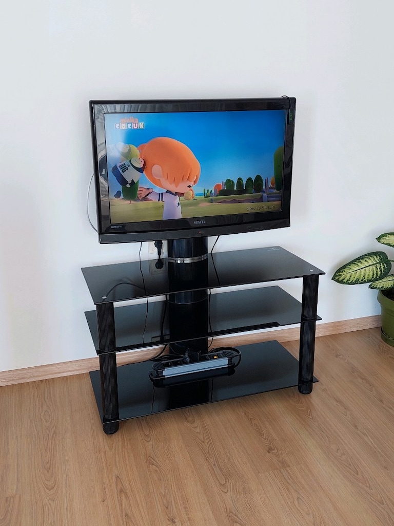 Tv sehpası/Ünitesi sıfır gibidir, Sorunu yoktur. Askı aparatı üzerinde - 4
