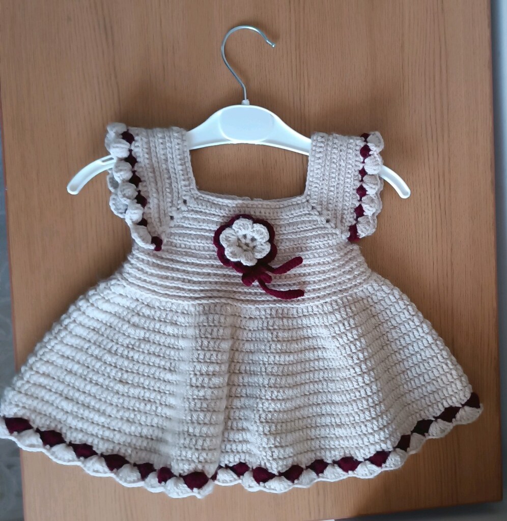 yeni işlenmiş 3 ile 6 aylık bebek elbisesi - 3