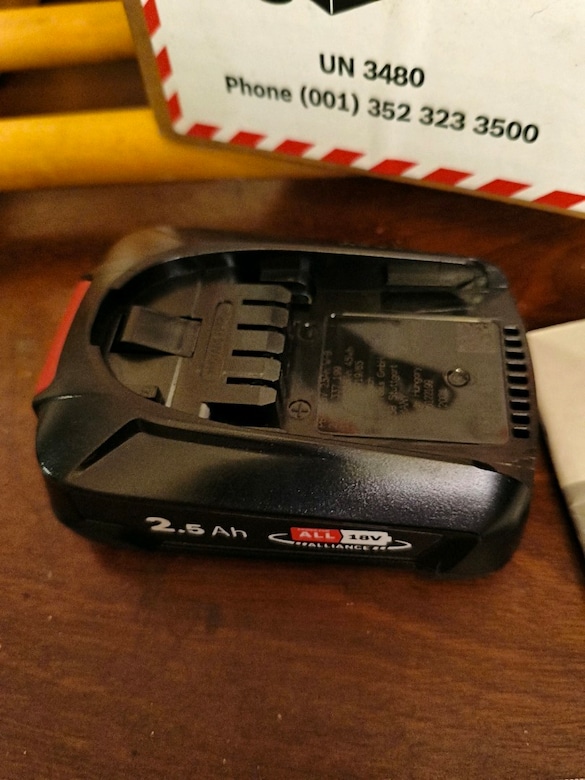 Bosch akü - 2