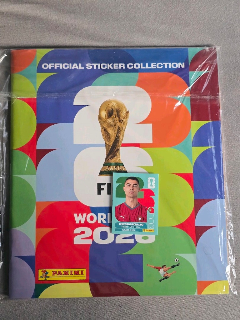 PANİNİ STICKER ALBÜMÜ VE RONALDO