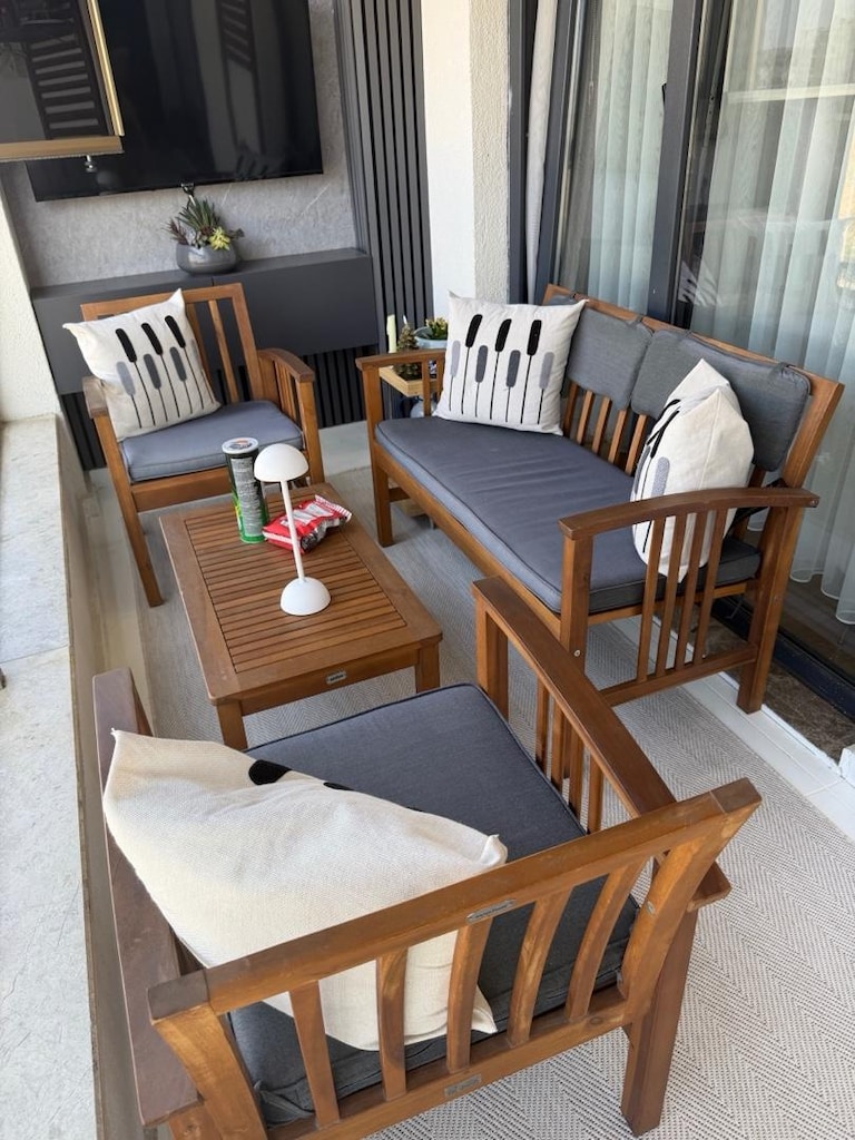 ahşap balkon takımı - 14