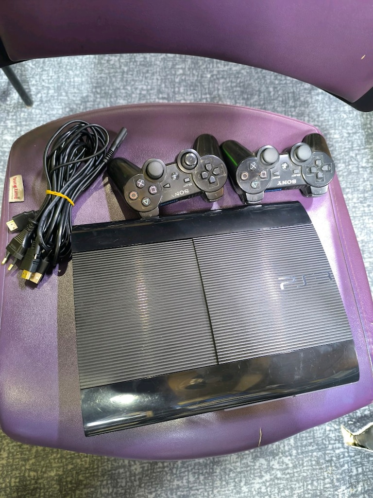 PlayStation PS 3 Super slim kasa oyun yüklü cihaz 15 tane oyun yüklü - 2