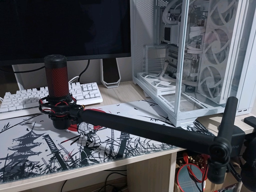 Hyper X Quad Cast Mikrofon + fifine BM88 Stand - 3