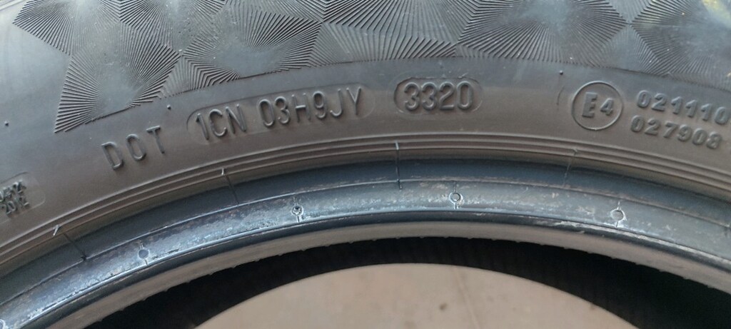 215 55 18 Continental - 5