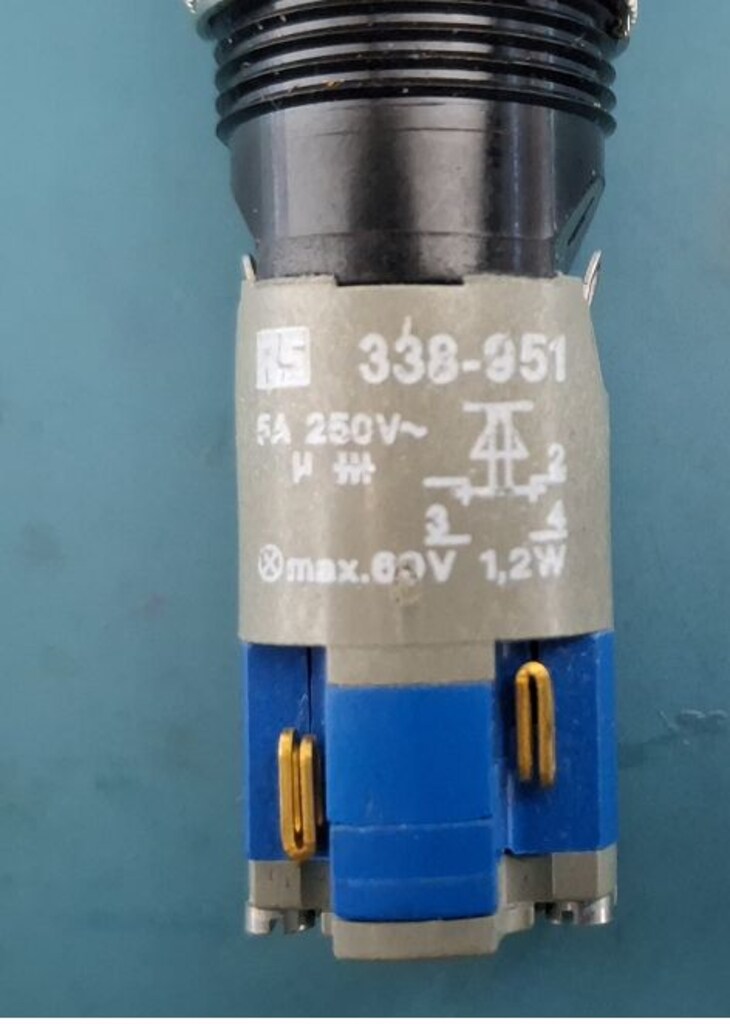 Saia-Burgess ışıklı, basmalı düğme şalteri.4 adet - 4
