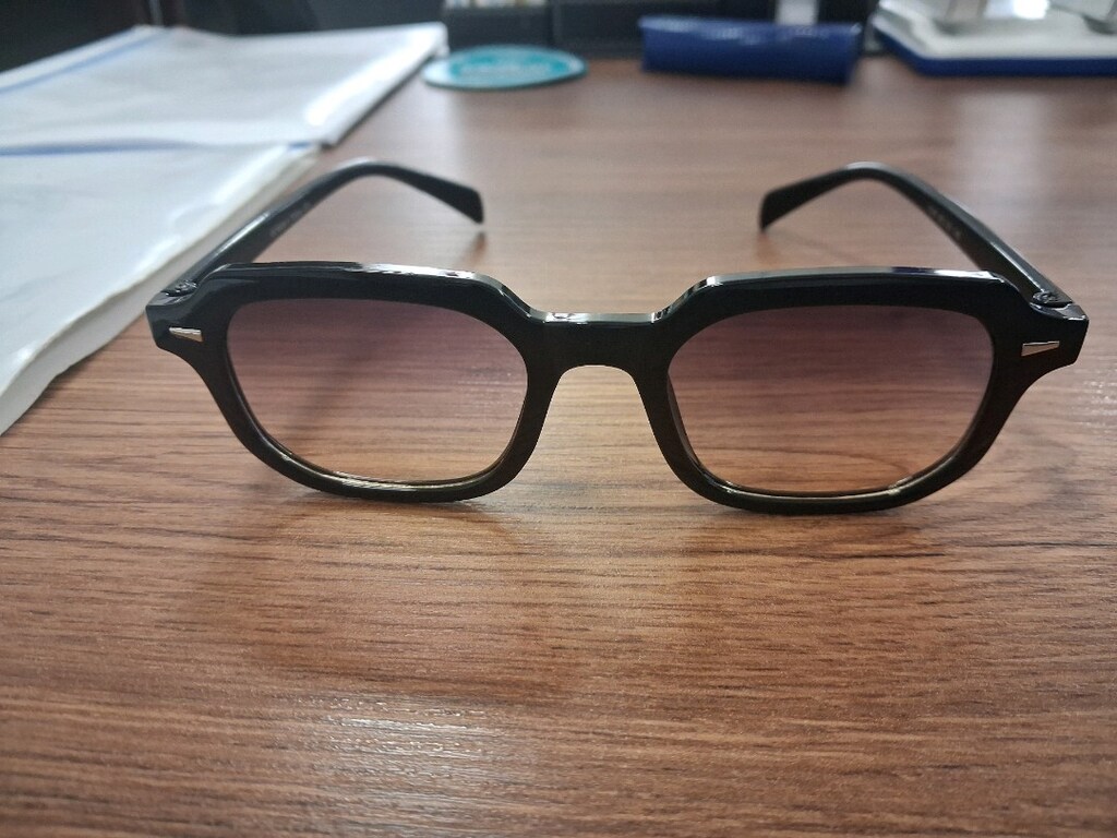 Polarize güneş gözlüğü..sıfır.yeni alındı..