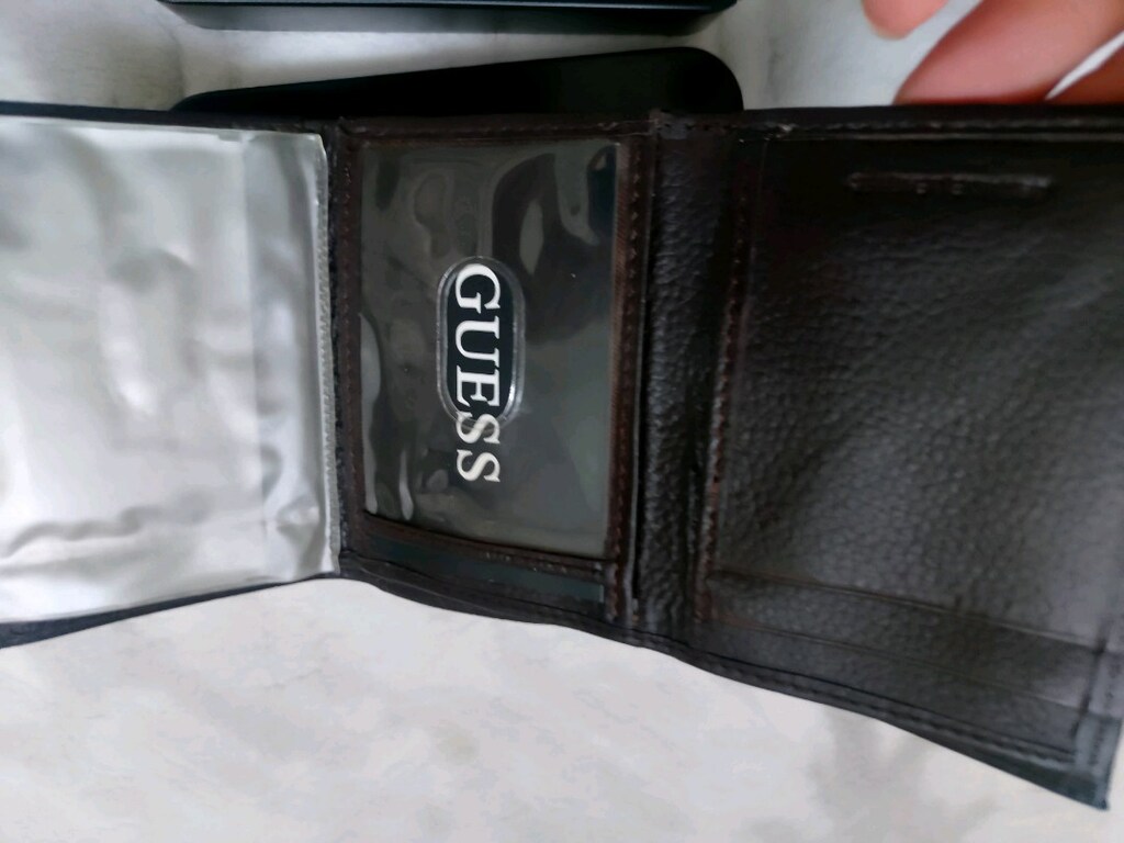 Guess marka cüzdan sıfır hiç kullanılmamış özel kutusun da - 4