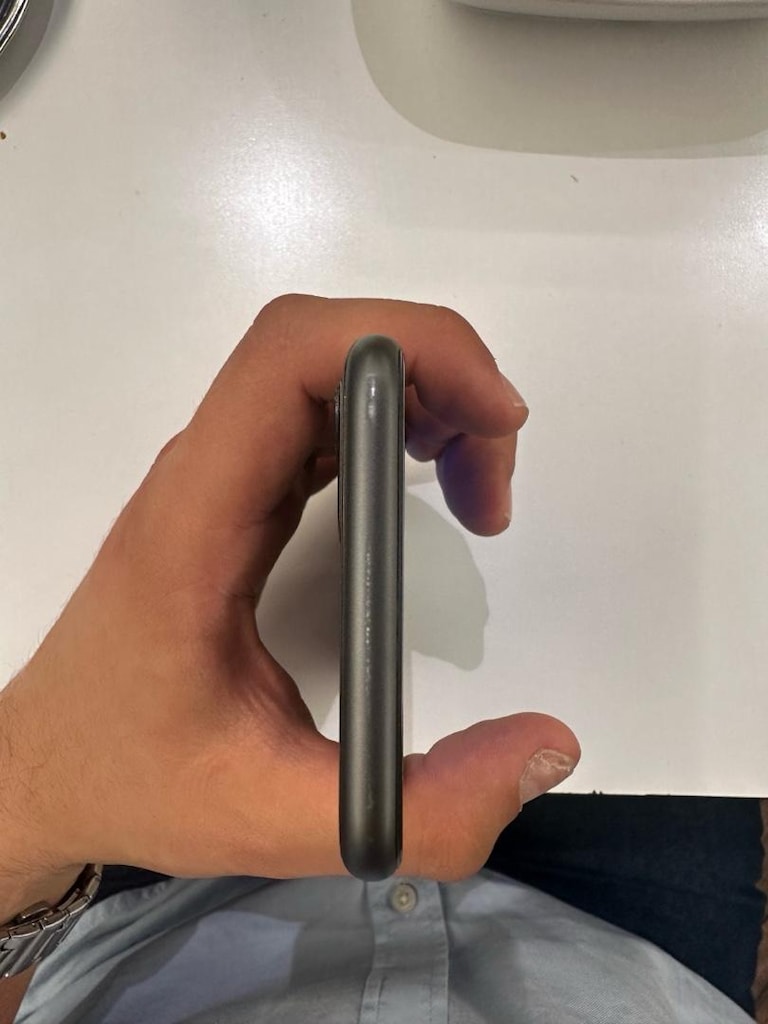 İphone 11 64gb - 8