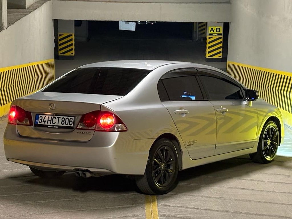 HONDA CİVİC TEMİZ DÜZGÜN ARAÇ ARAYANLARA - 3