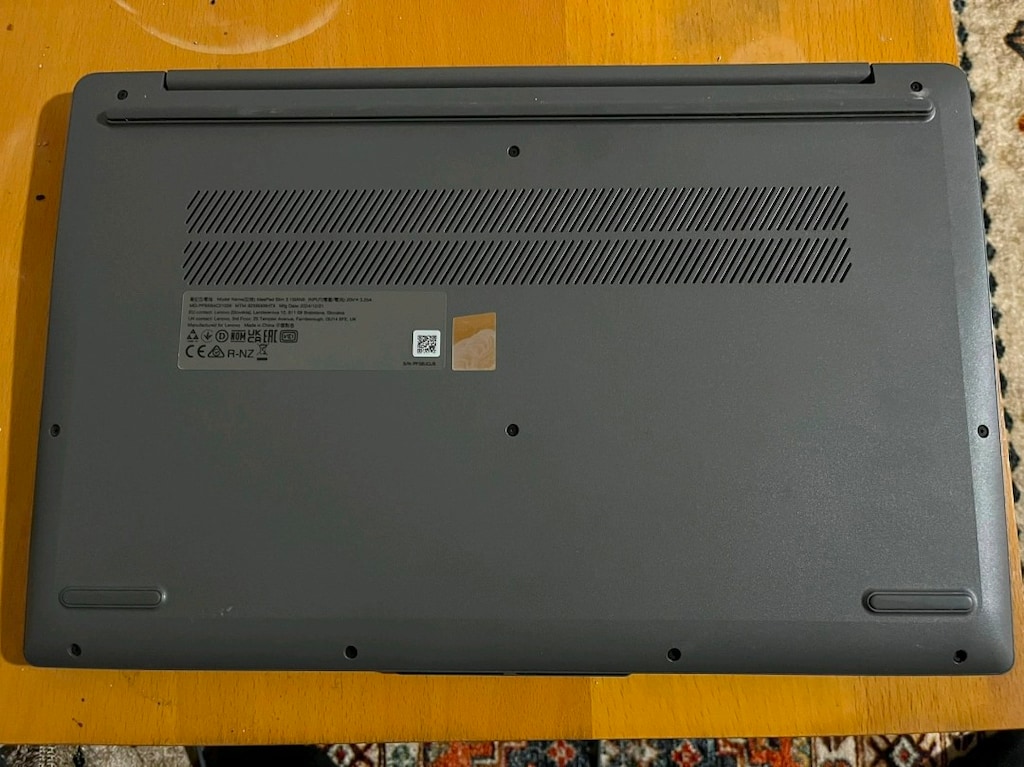 Lenovo IdeaPad Slim 3 N100 / 4GB / 128GB SSD – Çok Temiz - 5