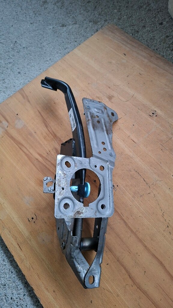 VOLVO V40 V40CC Fren Pedalı Manuel Seriler içi orginal parça 2013-2019 - 4