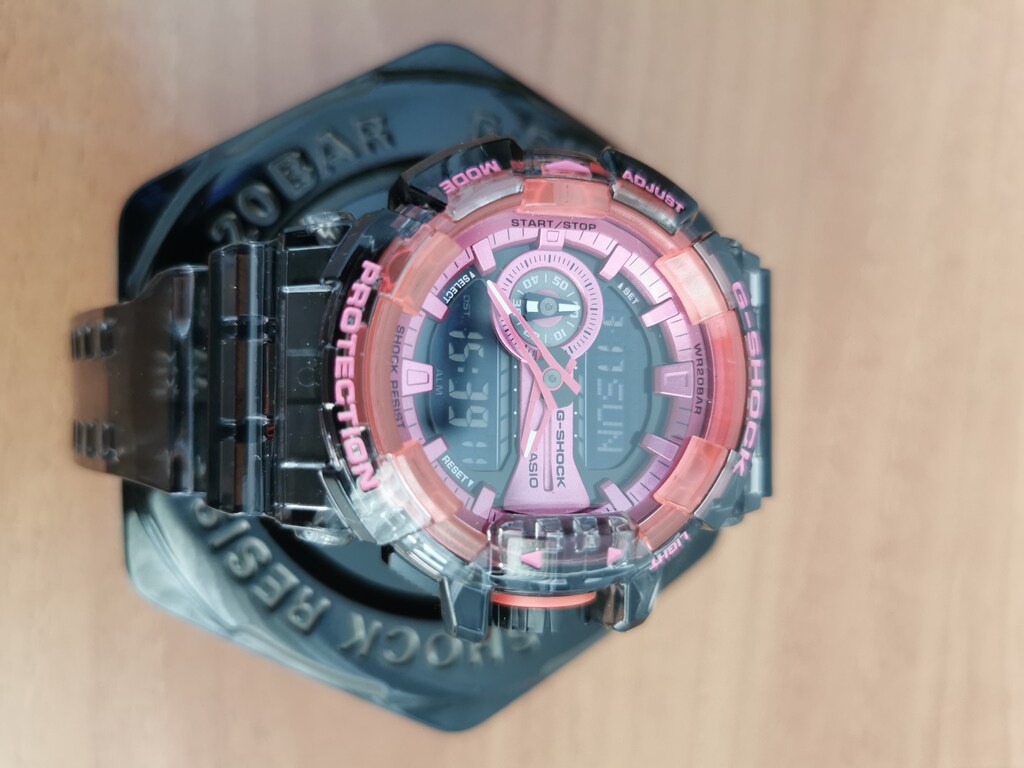 Casio G-Shock GA-400SK-1A4DR Kol Saati - 4