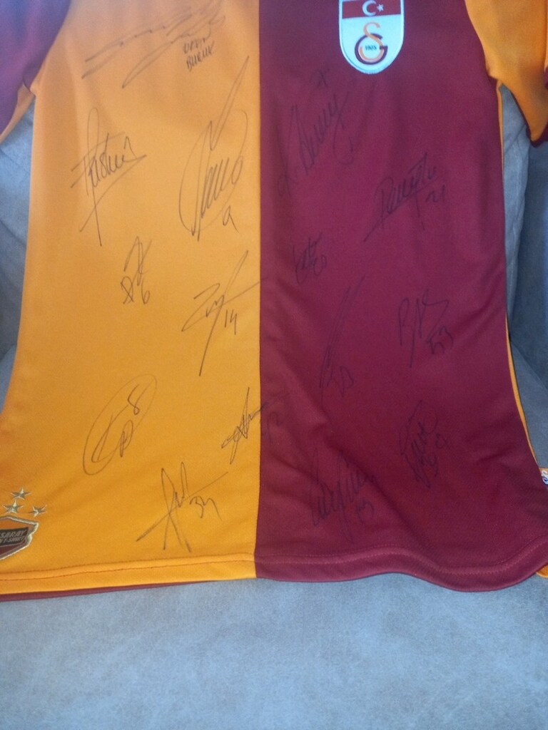 İmzalı Galatasaray forması - 7