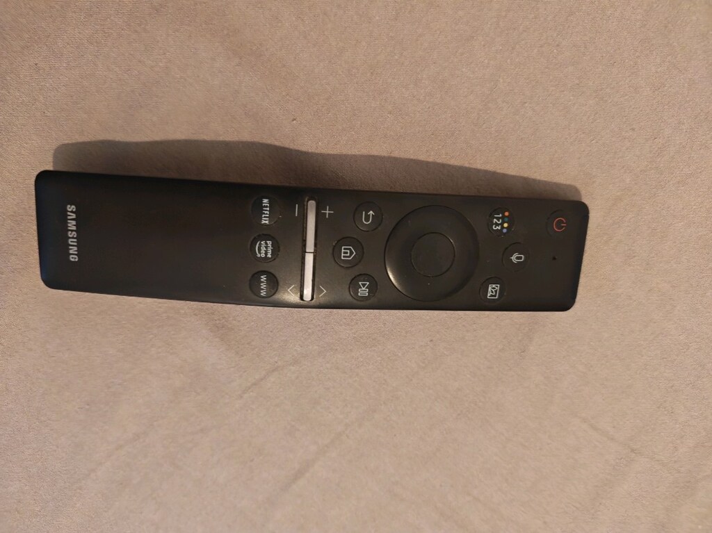 SAMSUNG 55" inç 4K Smart TV(uydu alıcılı) - 3