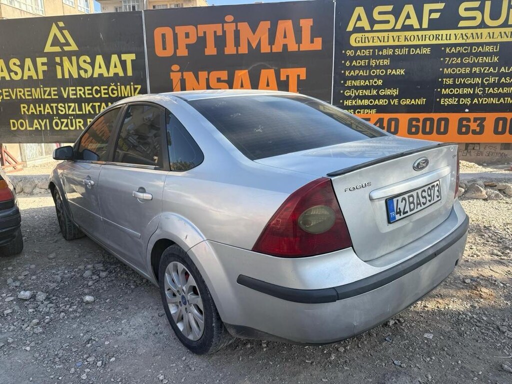 2008 Ford focus - 7