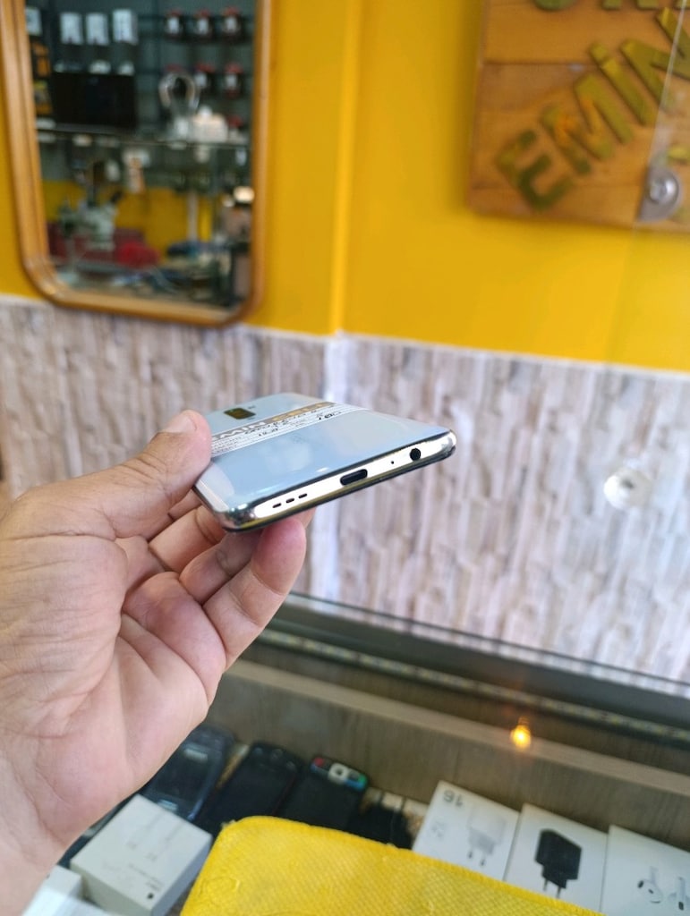 oppo reno 2 Z TR - 2
