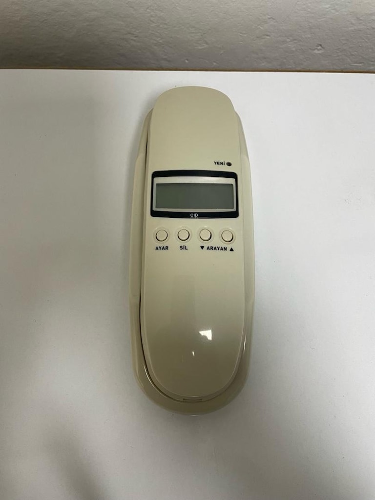 Karel Duvar Telefonu - 2