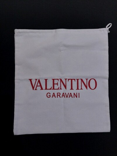 Valentino Garavani toz torbası