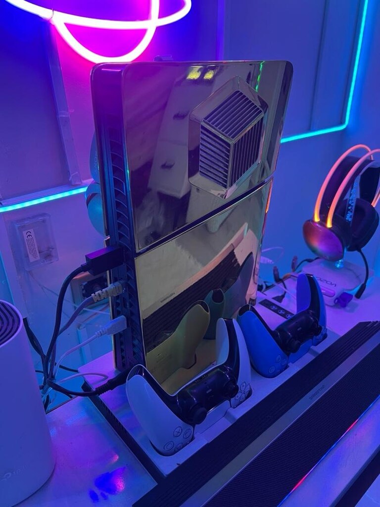 playstation 5 - 4