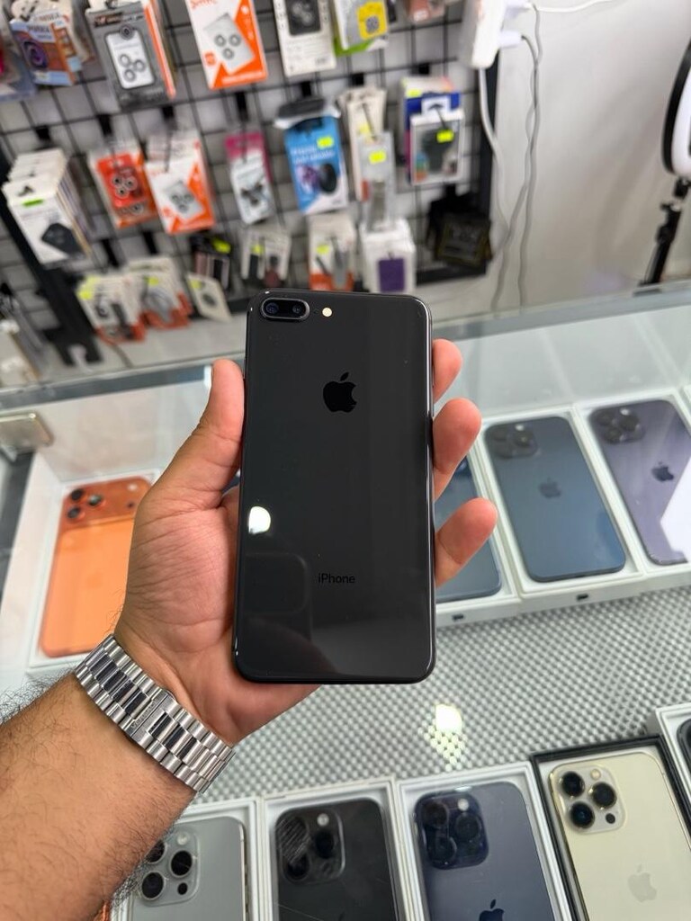 IPHONE 8PLUS 64GB - 2
