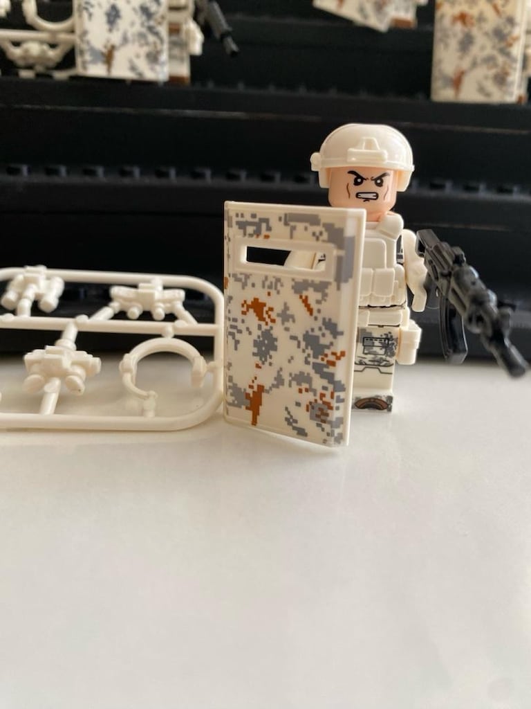 Lego beyaz swat asker - 13