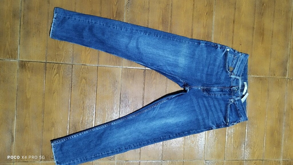#Zara orijinal Likralı jeans pantolon. Bacakta kusur Eni çekilince 40 - 2