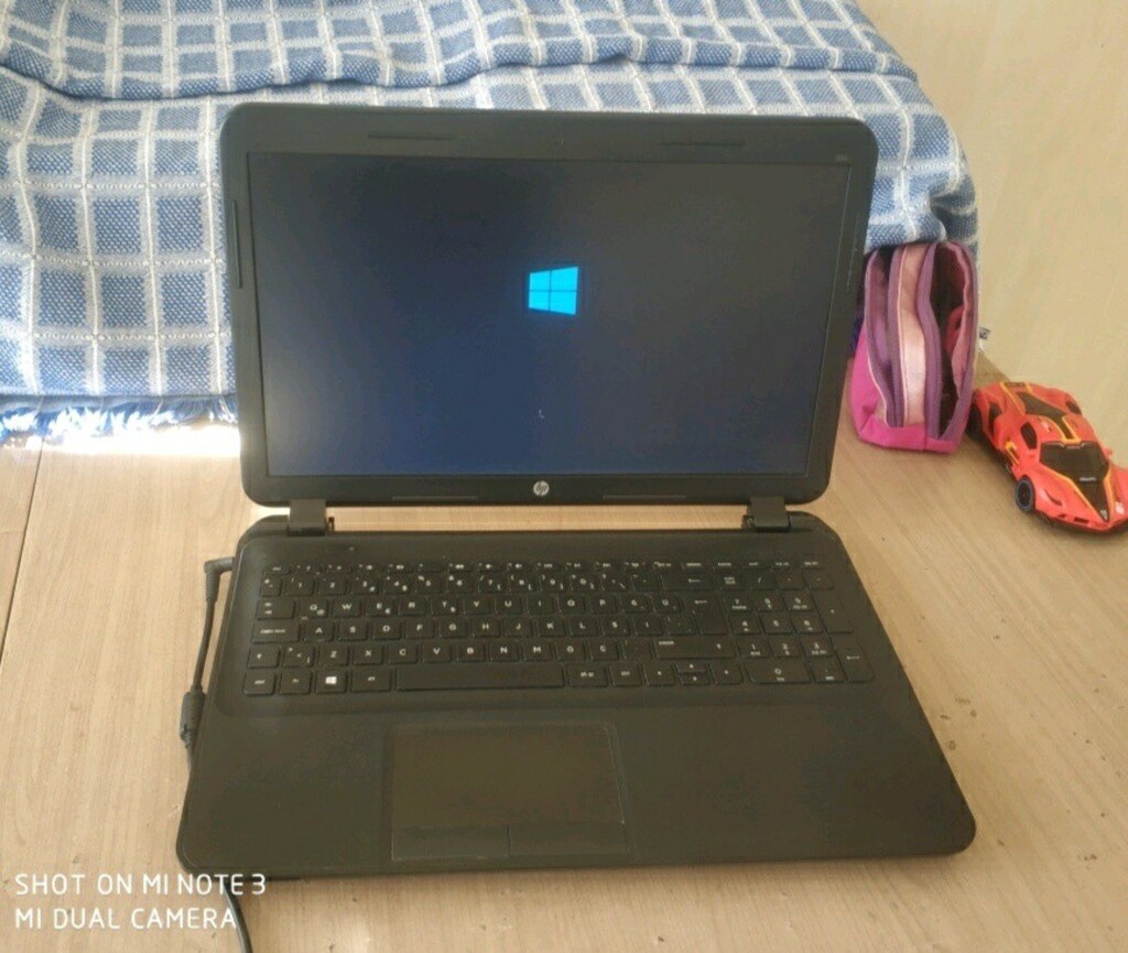 hp slım kasa Bluetooth özellikli 4 GB rem temiz laptop - 9
