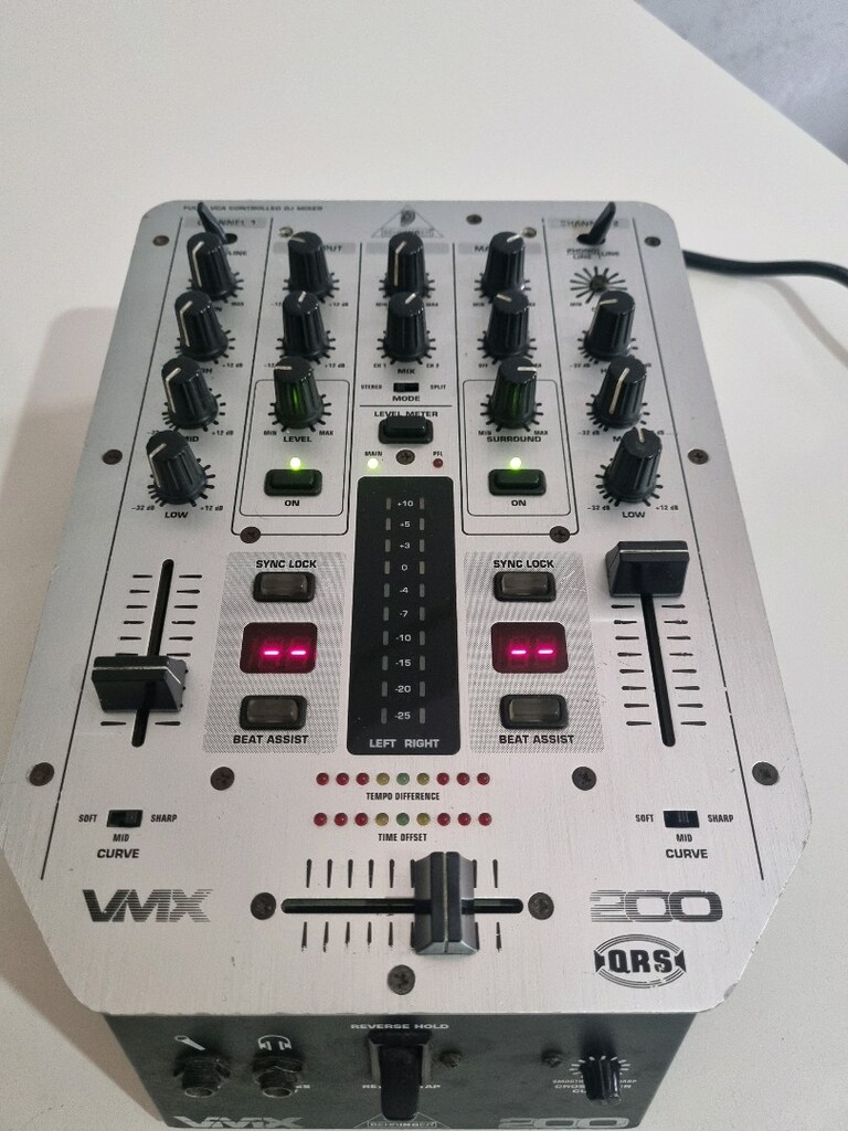 BEHRİNGER VMX 200 PRO MİKSER - 7