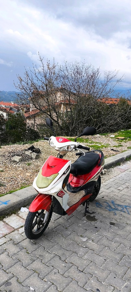 VSM parasına satılık ST Max bora 250 sıfır akülü tertemiz ilk gelen al - 3