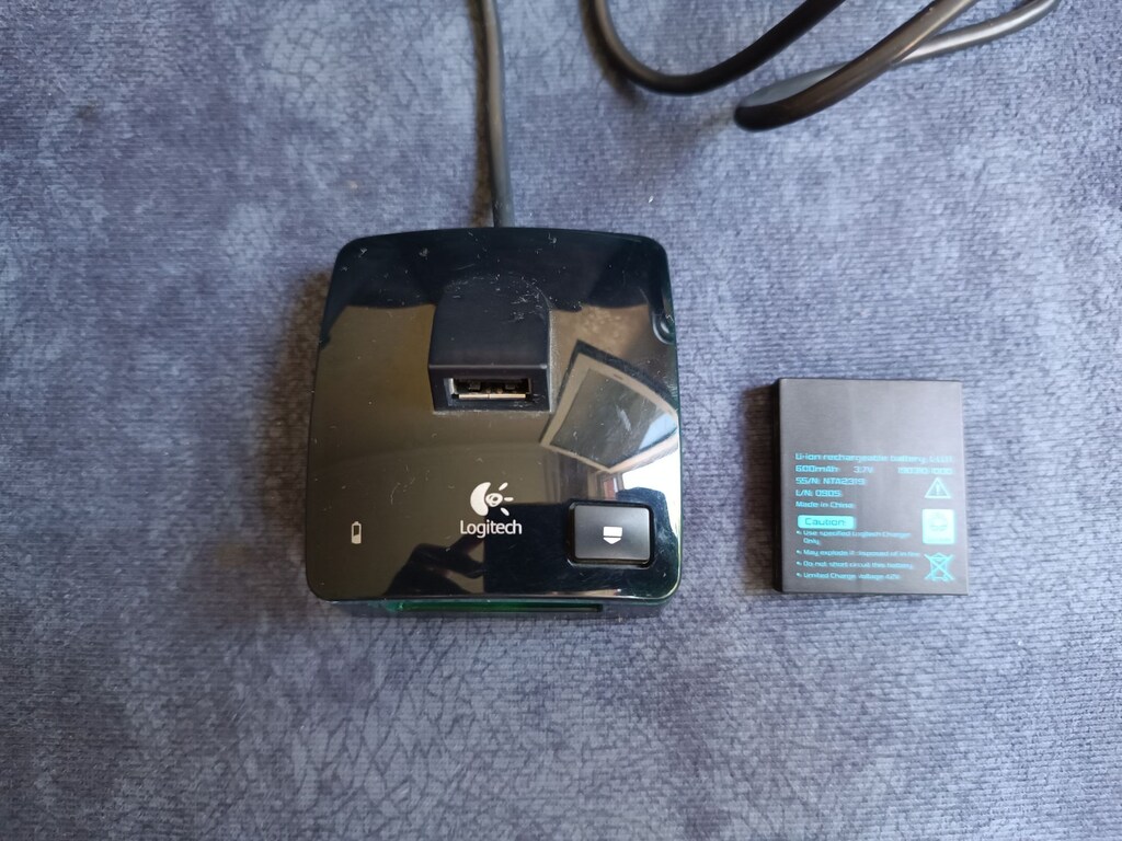 Logitech L-LH9 Şarj Cihazı + Pil - 3