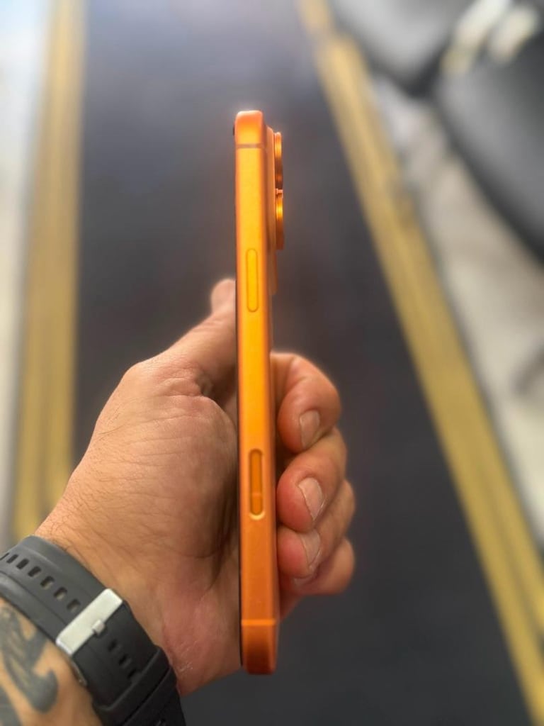 2 AYLIK NOKTA ÇİZİKSİZ IPHONE 17 PRO MAX 256 GB YURTDIŞI CİHAZ - 5