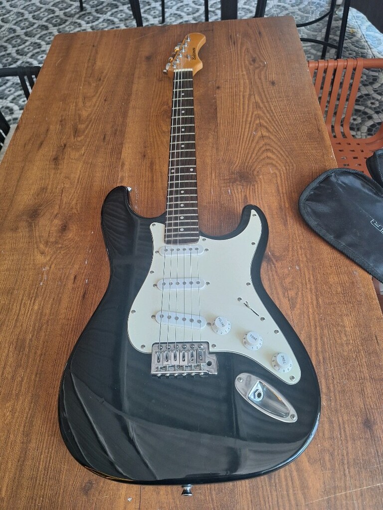 Elektro gitar - 2