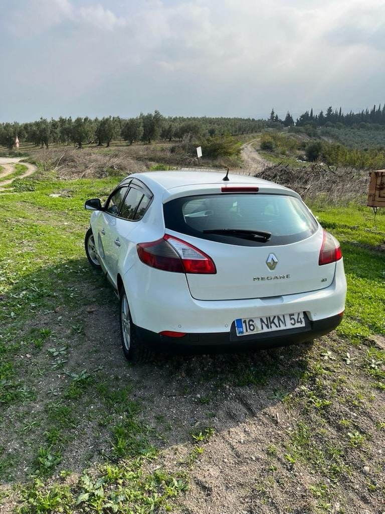 Renault Megane III - 6