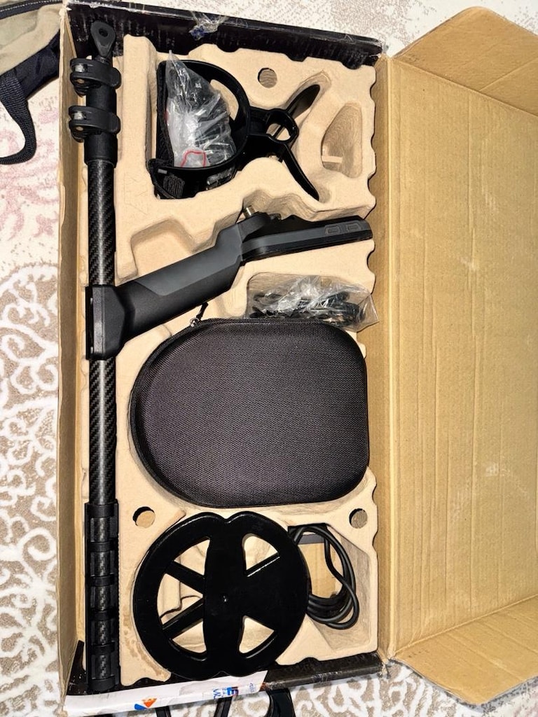 Minelab equinox 900 15 inç sıfır jelatini acilmamis başlık ile