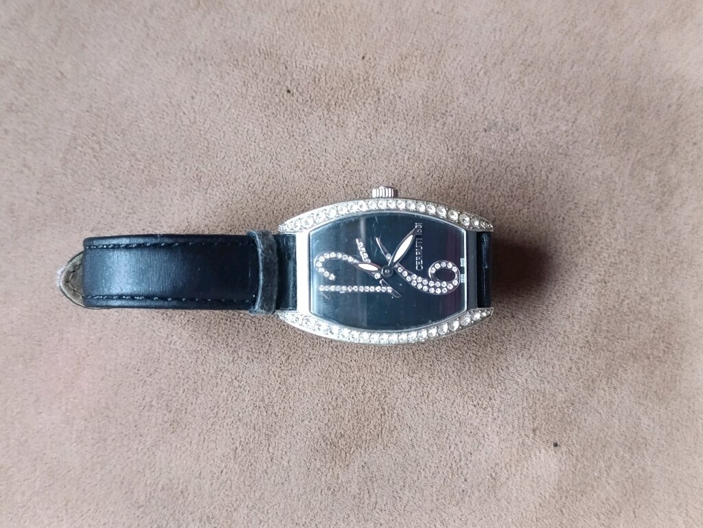 cerruti 1881 İsviçre yapımı bayan kol saati - 5