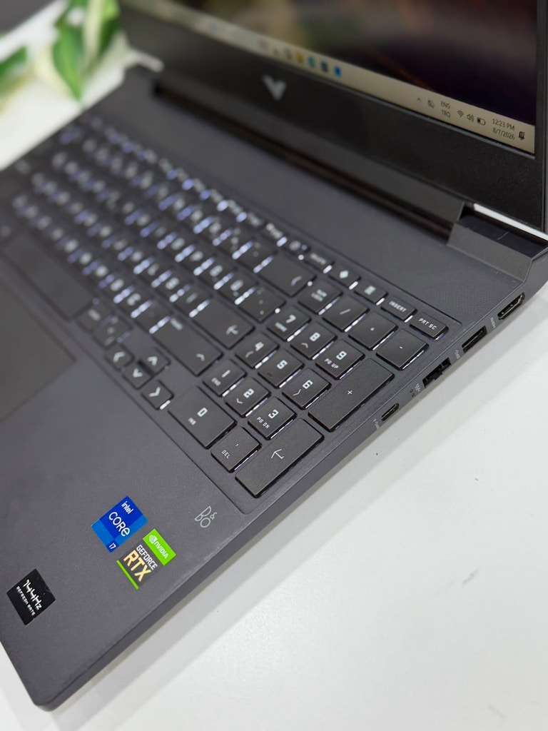 HP VİCTUS 15-FA0000NT i7 12700H 16GB 512GB RTX3050 6GB 15.6" - 6