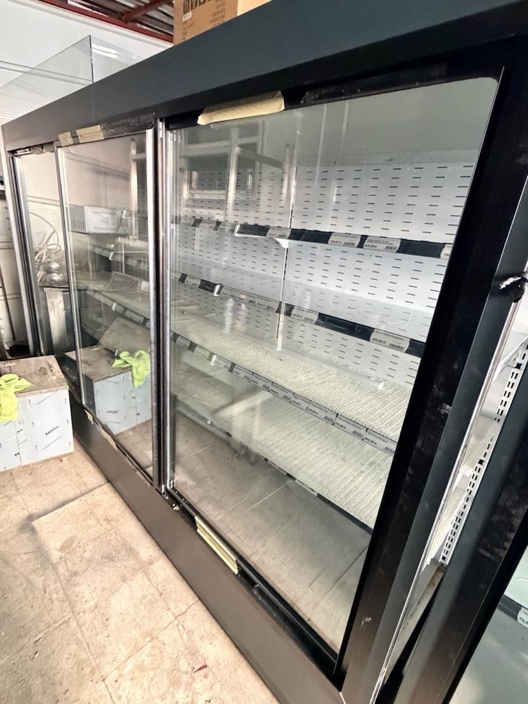 3 Metre Sütlük Dolabı / Market - Kasap - Şarküteri - Kahvaltı Dolabı - 2