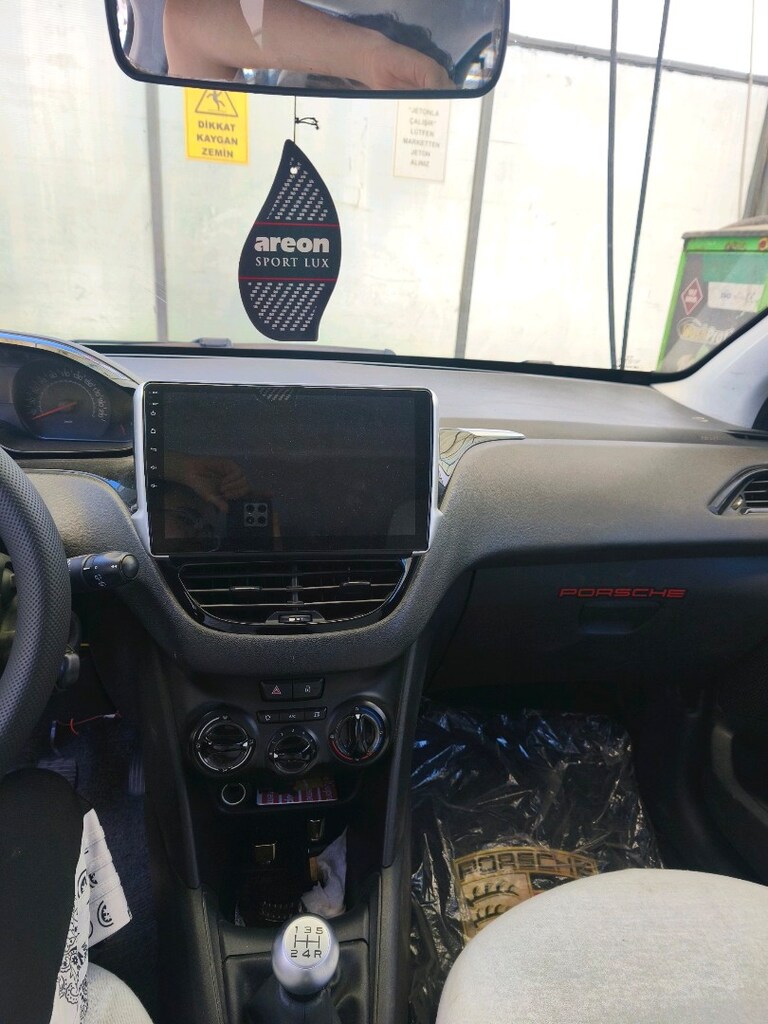Peugeot 208 2012 tek değişenli - 14