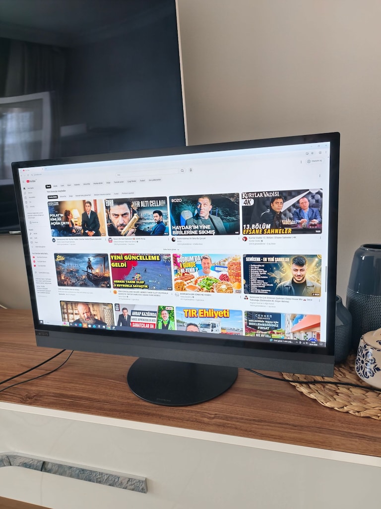 LENOVO AİO - 27 İNÇ 2K EKRAN -İ7 8700T - 8 GB DDR4 - 256 SSD - 16