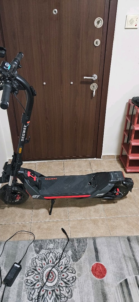 SEGWAY ZT3 PRO elektrikli scooter - 4