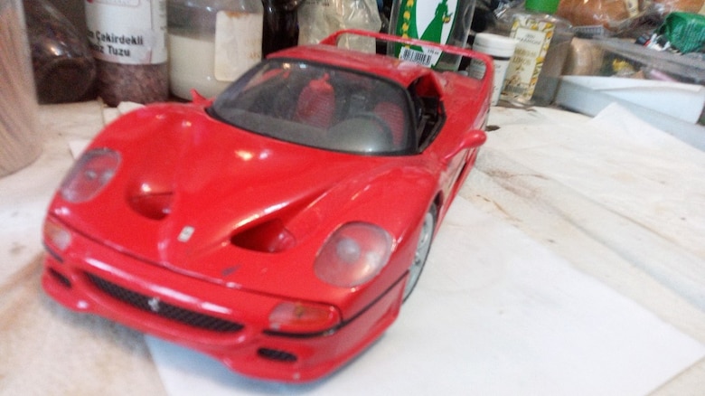1/18 Maisto Ferrari F50 - 2
