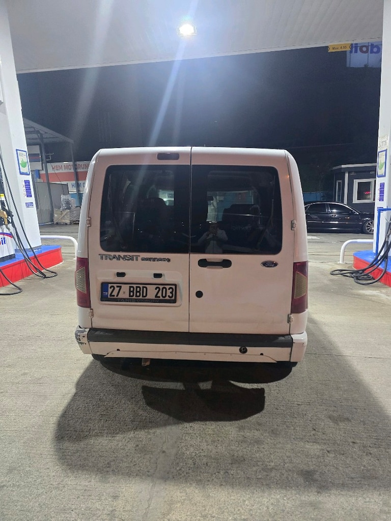 sahibinden 90'lık Connect, motor yürüyen sorunsuz, 190.000 km orijinal - 4